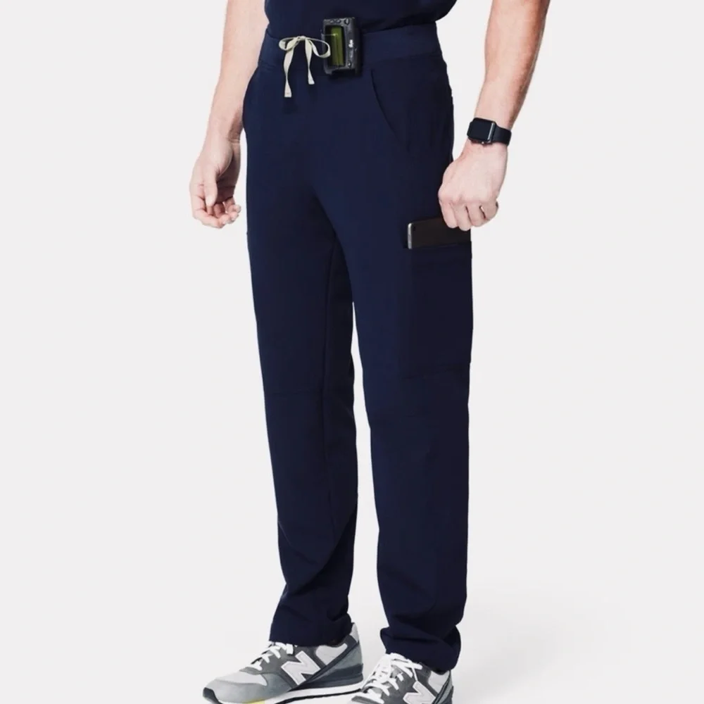 Men’s figs Leon technical cargo pants mens XL color 1280 Navy Blue pristine